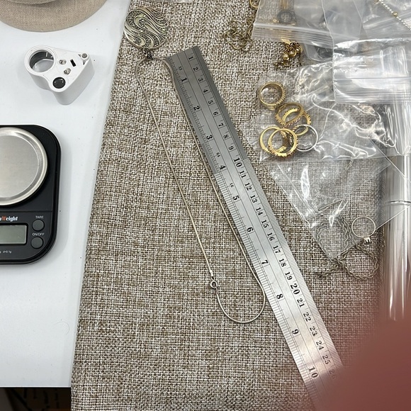 Vintage Sterling Silver Marcasite & MOP Swirl Pendant Necklace 16" - Picture 16 of 17